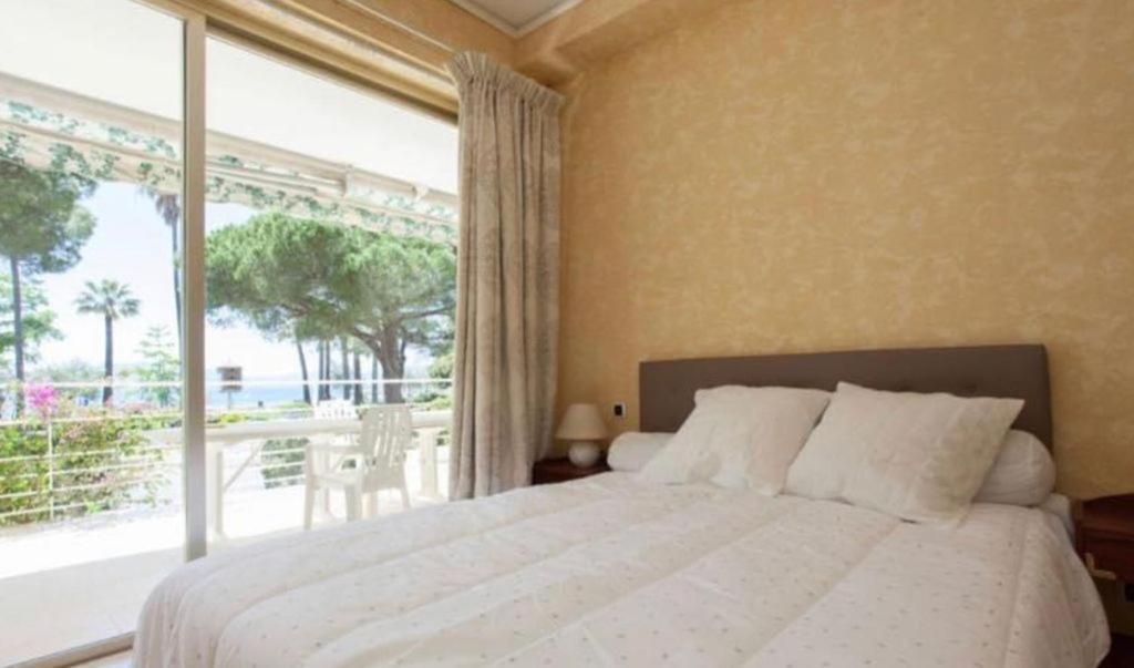 Superbe Appartement Vue Mer Pointe Croisette Канни Екстер'єр фото